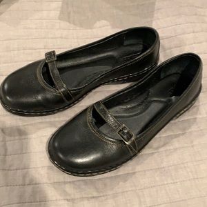 Women’s Black Born shoes